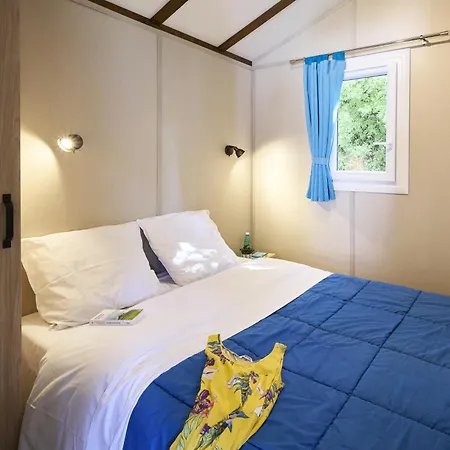 Camping Les Chalands Fleuris Saint-André-des-Eaux