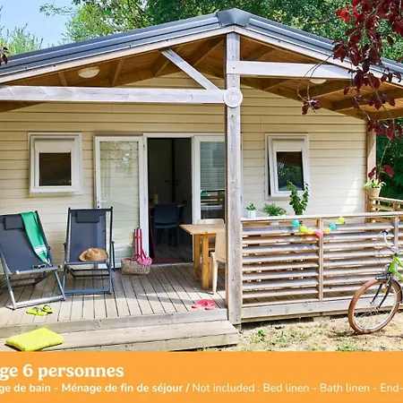 Les Chalands Fleuris Camping