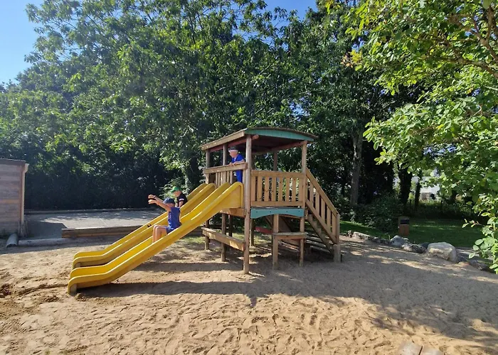 Campingplatz Les Chalands Fleuris